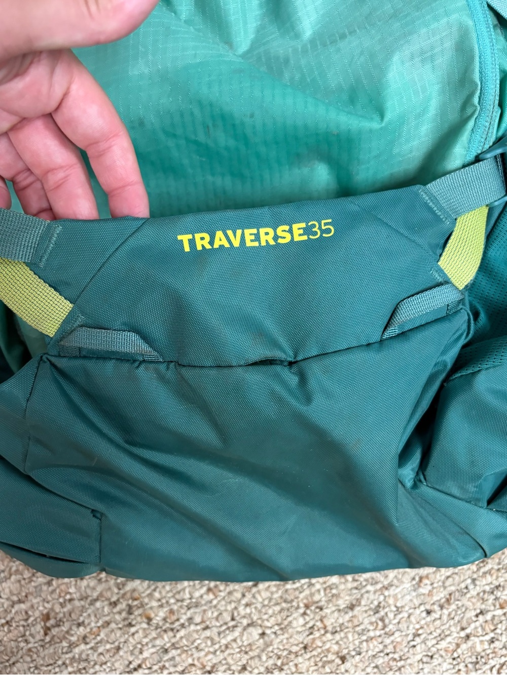REI Co-op Traverse35 Women’s Medium Light Teal and Gray Hiking Backpack - Picture 11 of 13